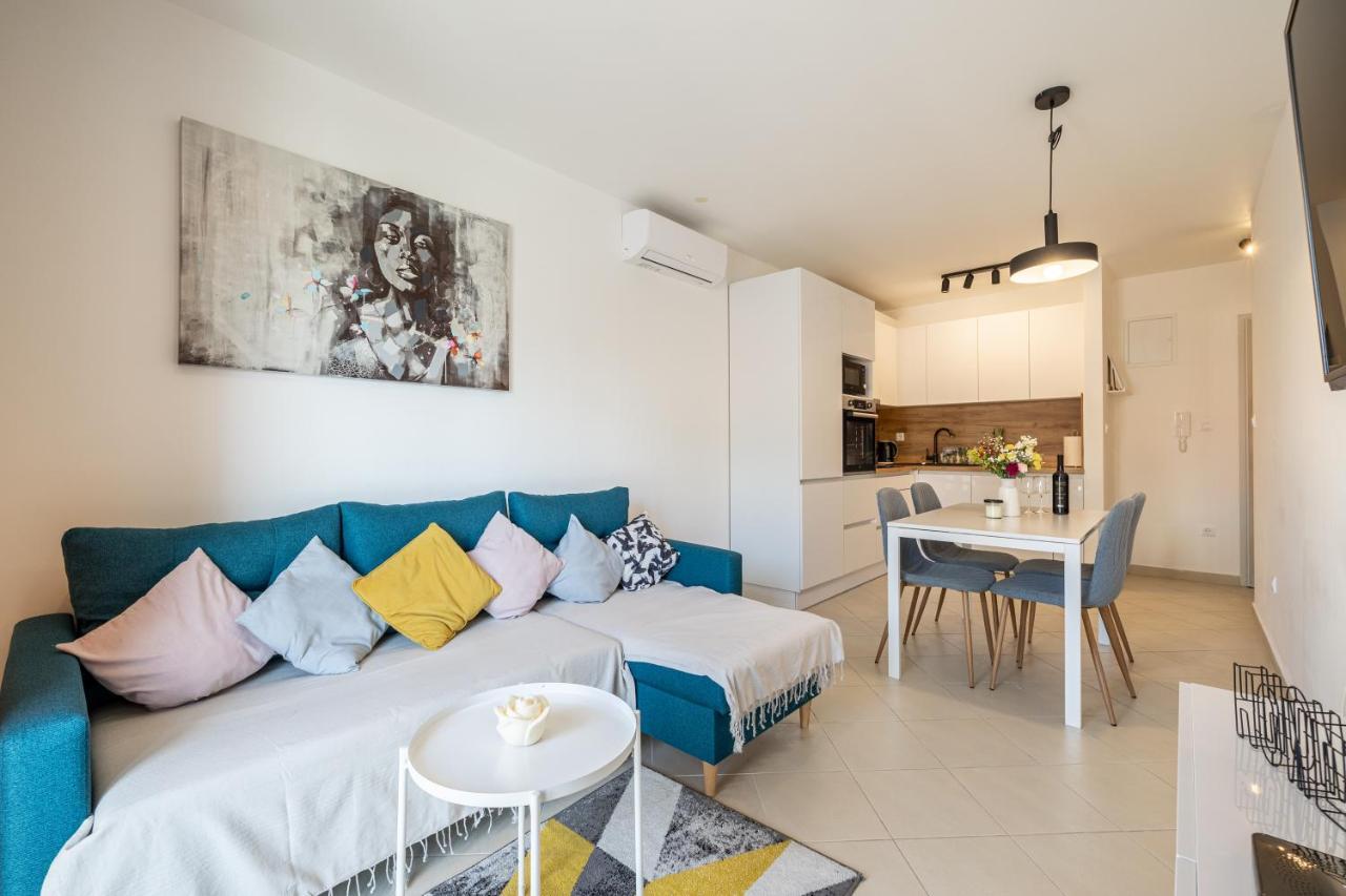 ספליט Cosy Apartment Terrano -Free Private Parking מראה חיצוני תמונה