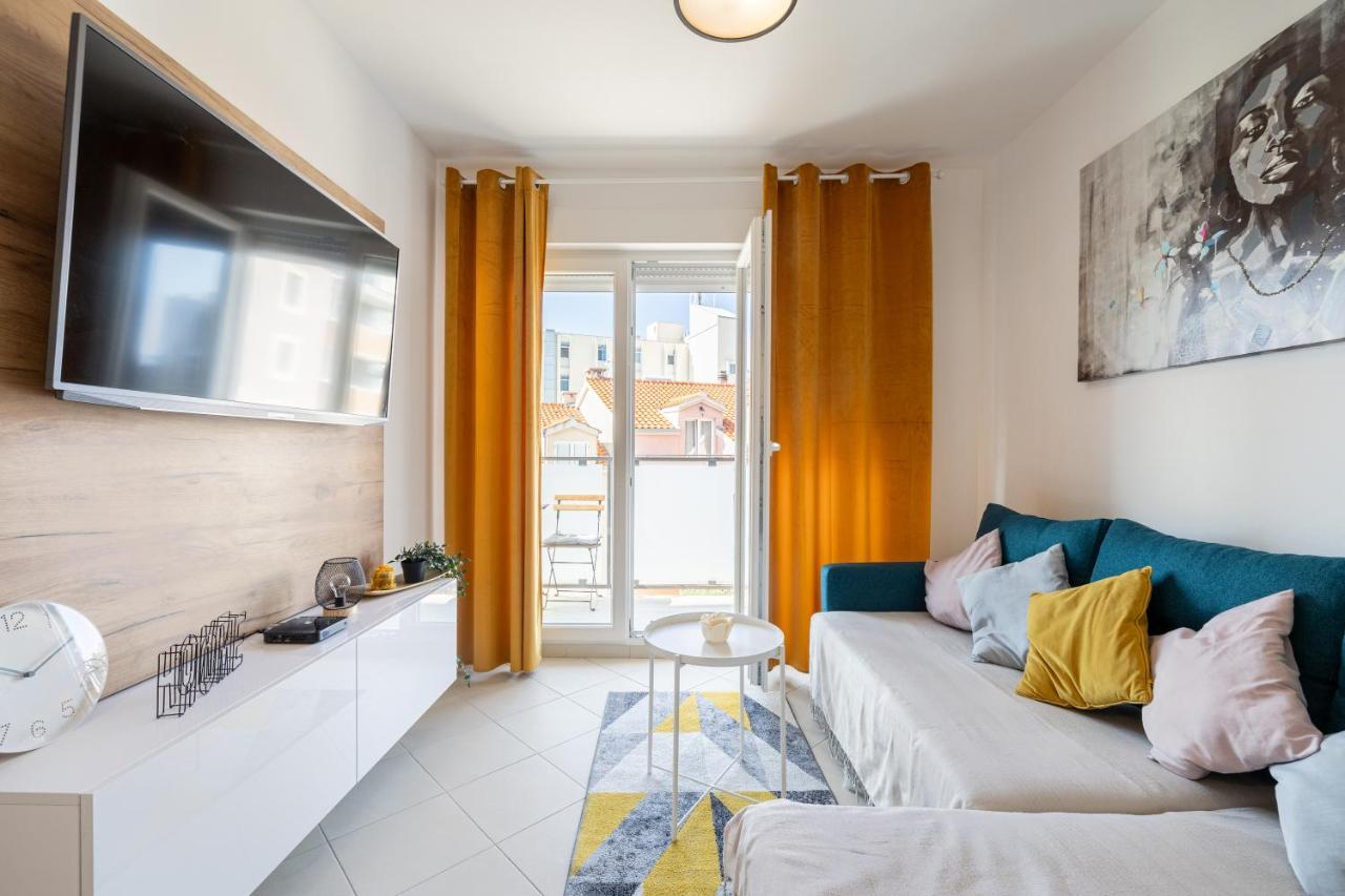 ספליט Cosy Apartment Terrano -Free Private Parking מראה חיצוני תמונה