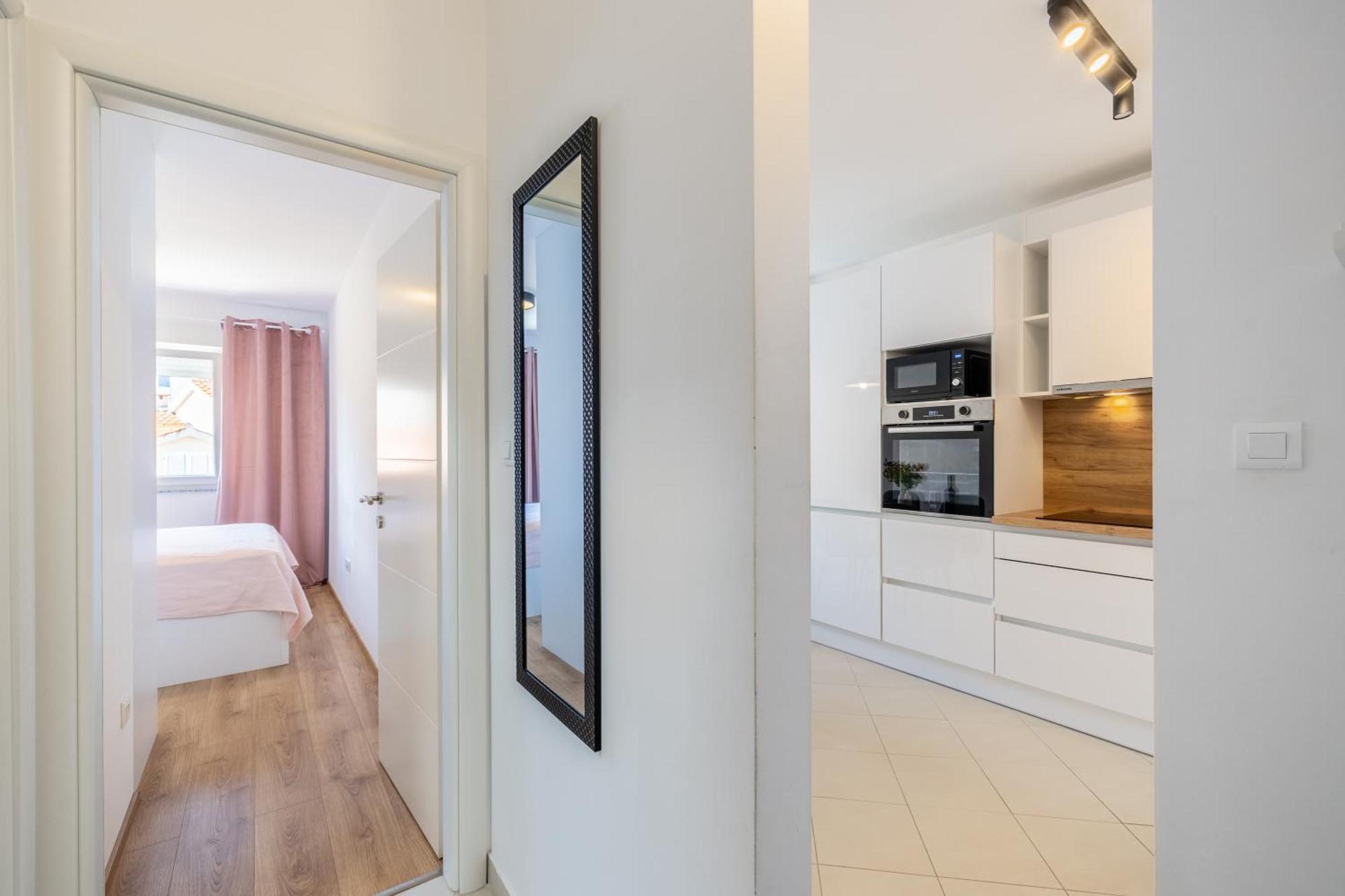 ספליט Cosy Apartment Terrano -Free Private Parking מראה חיצוני תמונה
